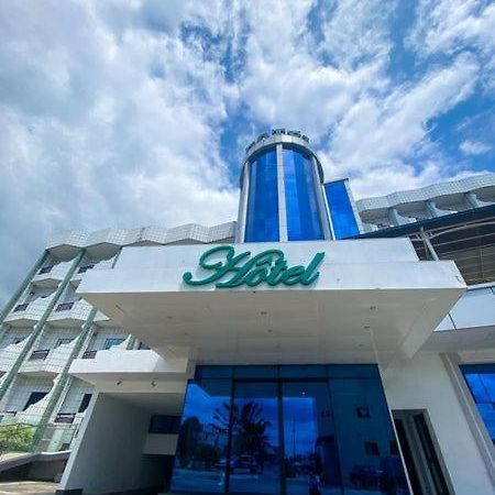Hotel Vallee Des Princes دوالا المظهر الخارجي الصورة