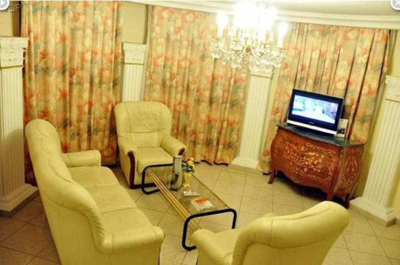 Hotel Vallee Des Princes دوالا المظهر الخارجي الصورة