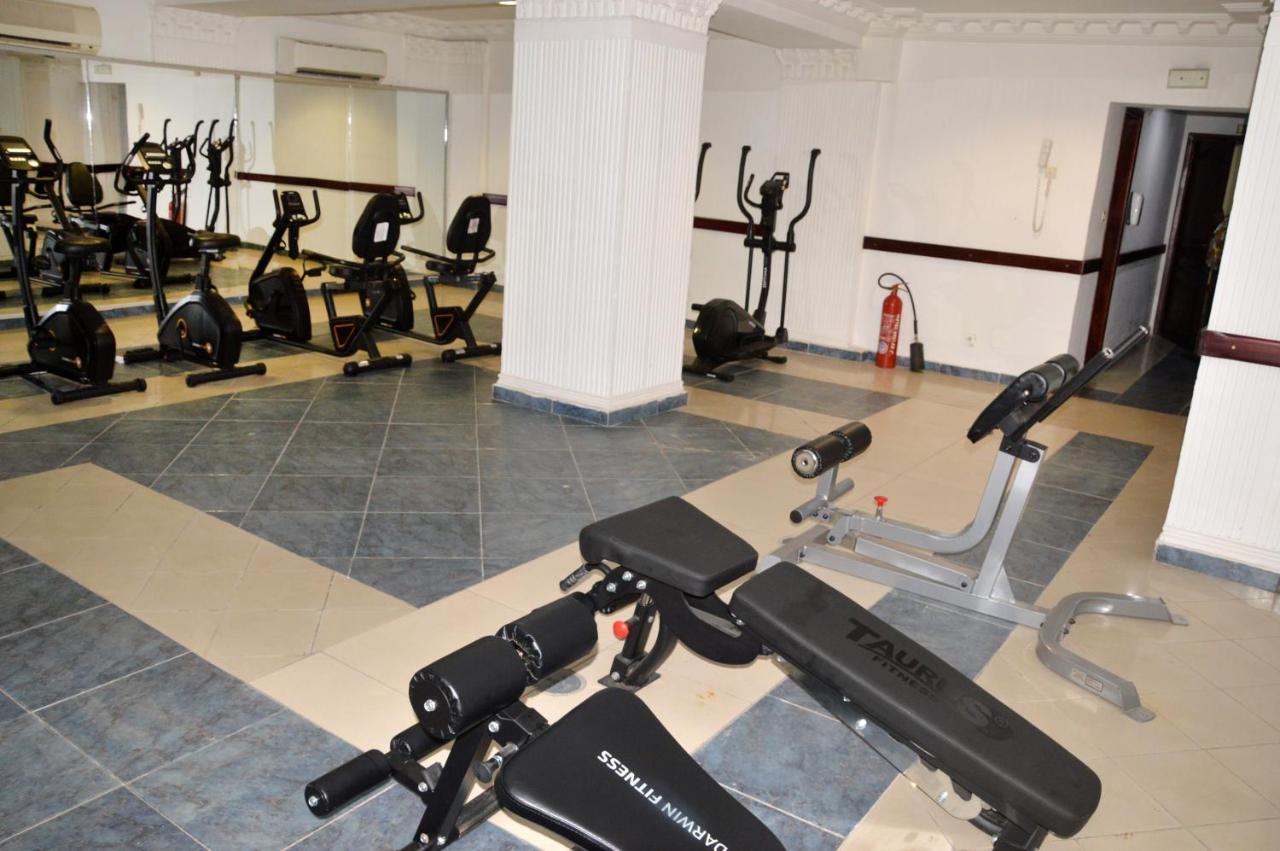 Hotel Vallee Des Princes دوالا المظهر الخارجي الصورة
