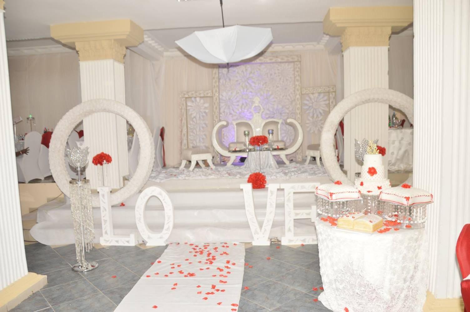 Hotel Vallee Des Princes دوالا المظهر الخارجي الصورة