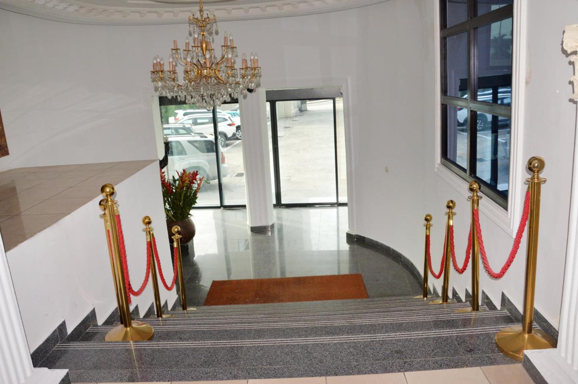 Hotel Vallee Des Princes دوالا المظهر الخارجي الصورة